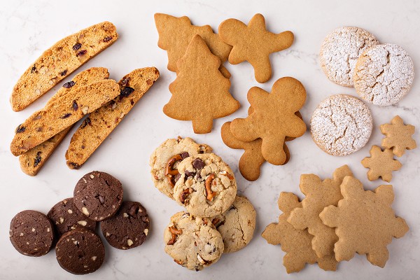 Zusammenstellung weihnachtlichen Geb&auml;cks